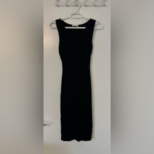 Elegant Black Sleeveless Dress